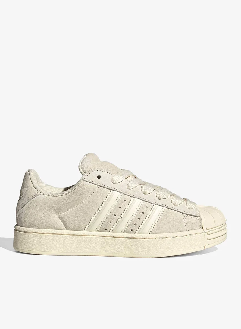 Superstar St W